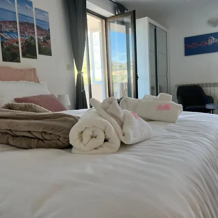 And Maritimo 3*